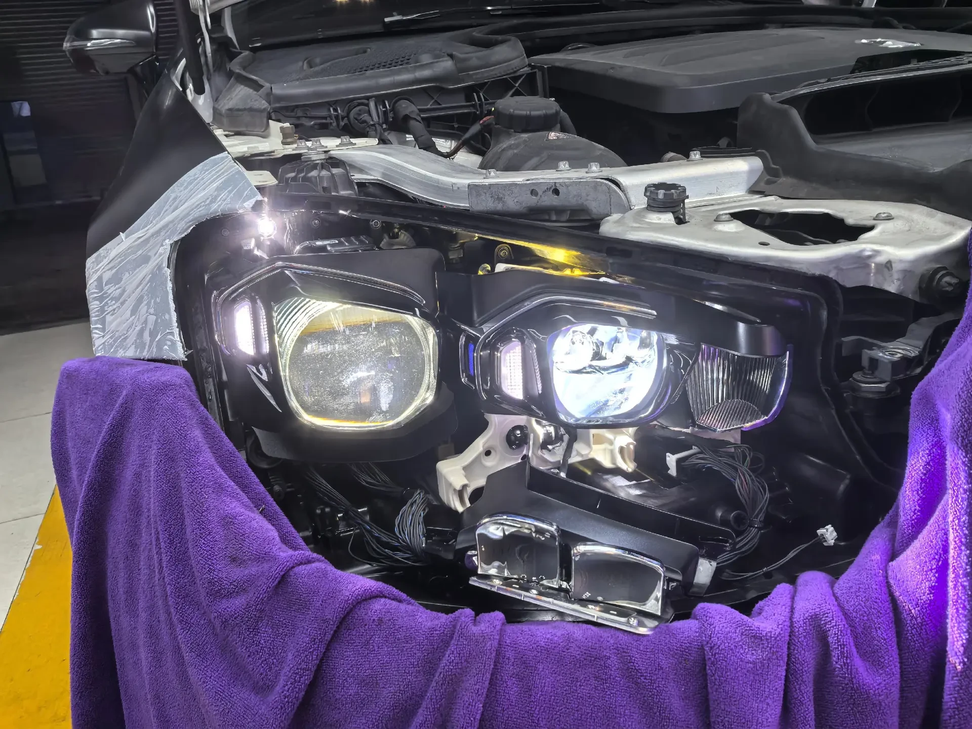 抖音_58265_奔驰E车灯升级22款奔驰Ew213顶配流星雨大灯车灯升级这应该是全国首例升级内侧位升级海__8.jpg