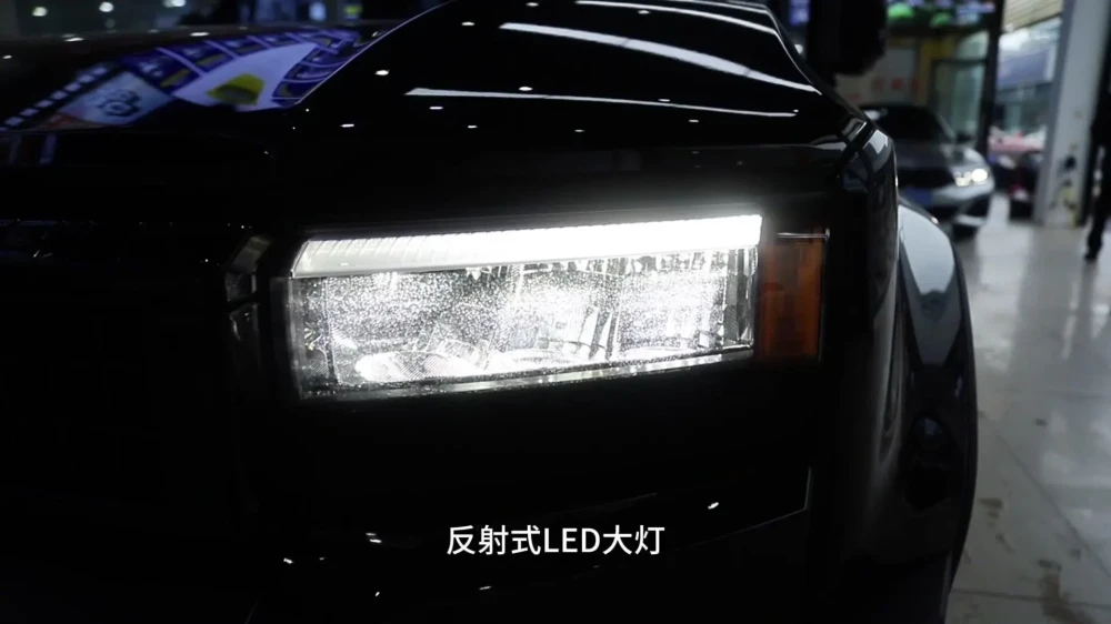 抖音_18900_普拉多车灯升级记新款普拉多原车是灯杯反射式LED大灯光亮度总差那么点意思还好有成熟方案可__5.jpg